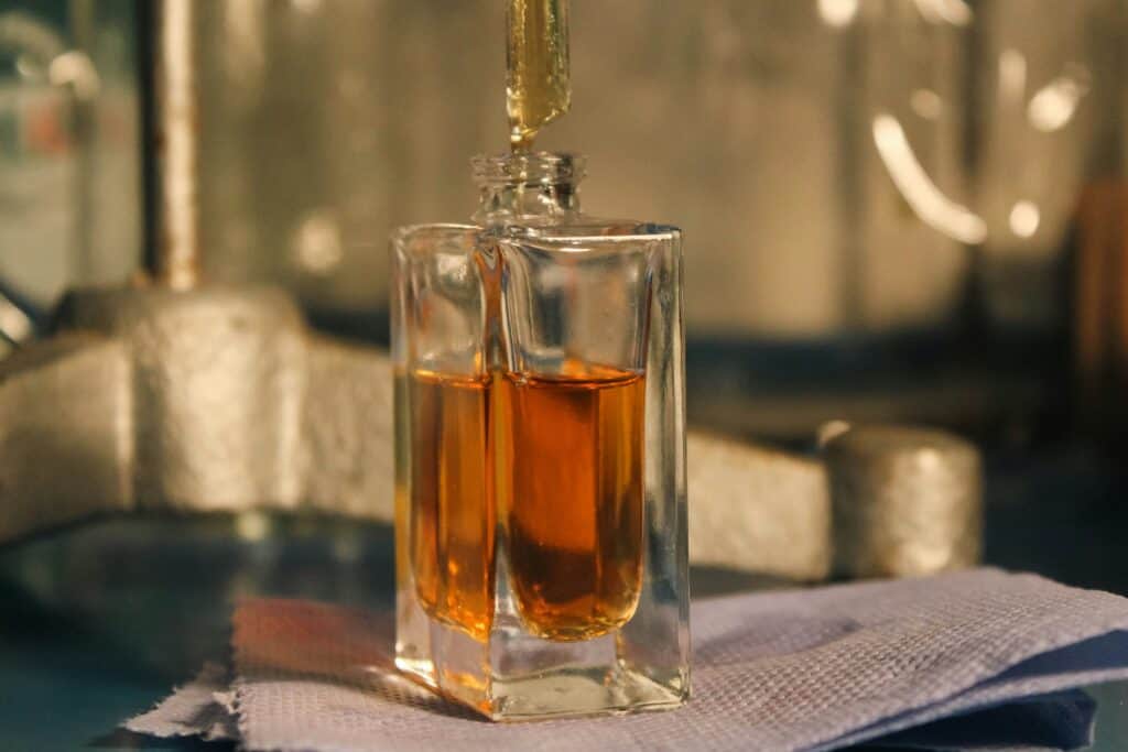雪松精油成分