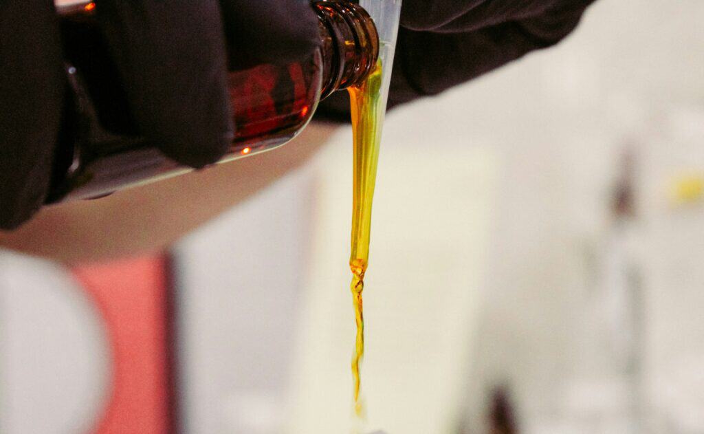 雪松精油成分